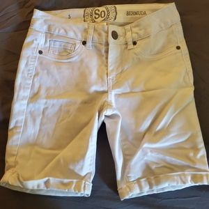 SO white Bermuda shorts size 5